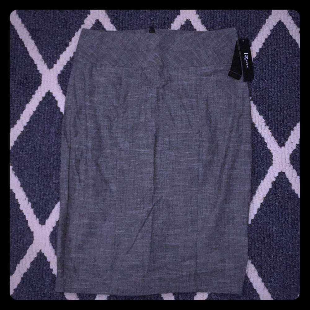 Iz Byer Pencil Skirt